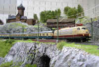 Carnate200528.jpg (107732 byte)